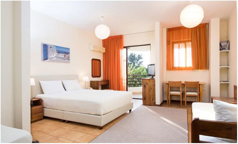 Lido Hotel 3* στο Μελίσσι Κορινθίας